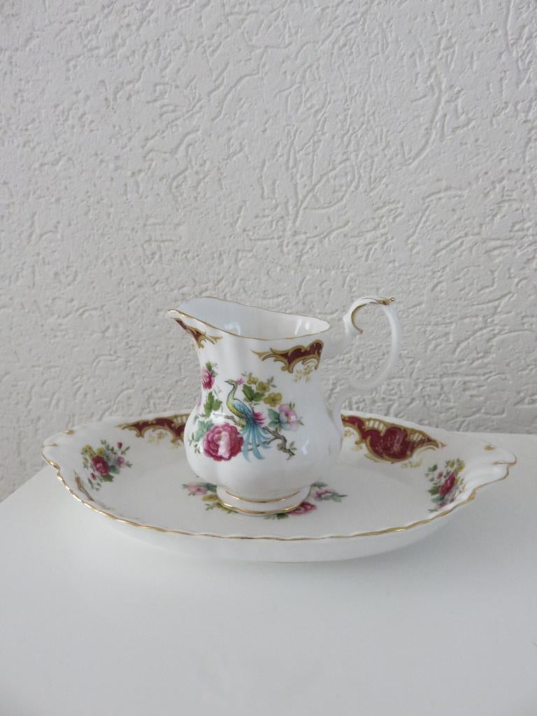 ROYAL ALBERT BONE MELK SETJE, Ophalen of Verzenden