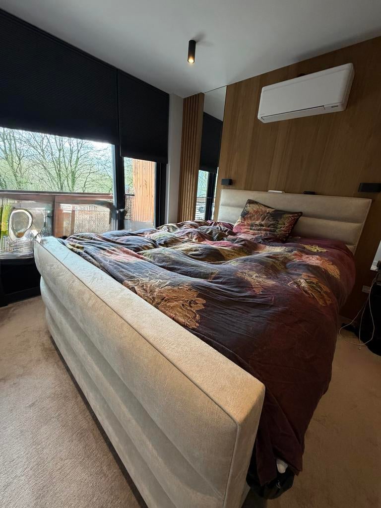 Goossens Briljant Elite Boxspring 160x200, Huis en Inrichting, Slaapkamer | Bedden, Ophalen, Beige, Tweepersoons, Zo goed als nieuw