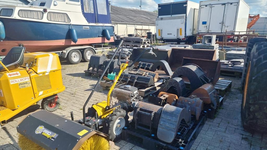 Lepels palletvorken weidemann avant grondbak etc, Zakelijke goederen, Ophalen, Graafmachine