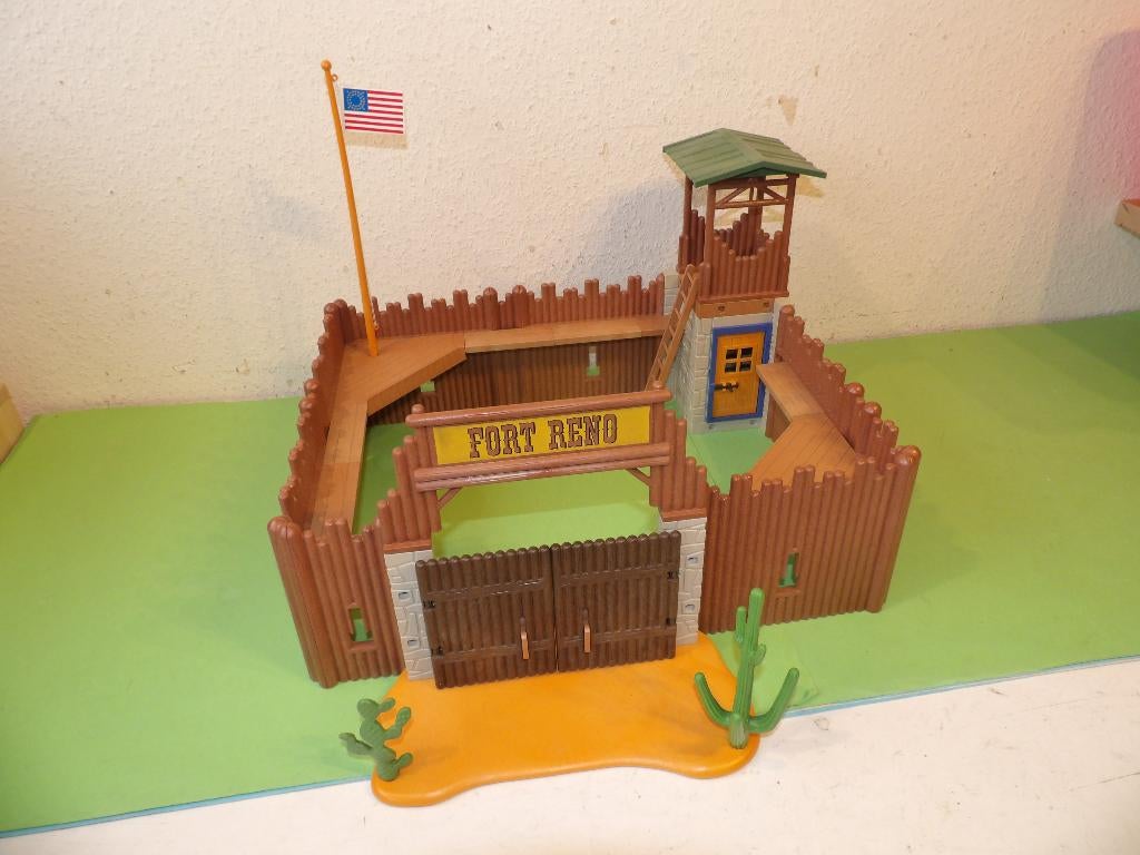 Playmobil western fort 4072, Kinderen en Baby's, Speelgoed | Playmobil, Ophalen of Verzenden, Zo goed als nieuw, Complete set