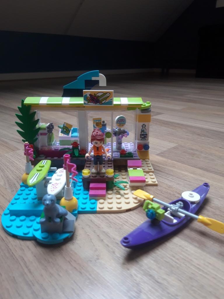 Lego Friends Heartlake Surfshop 41315, Kinderen en Baby's, Speelgoed | Duplo en Lego, Ophalen of Verzenden, Zo goed als nieuw