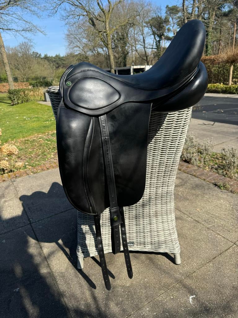 Hulsebos dressuurzadel, Dieren en Toebehoren, Ophalen of Verzenden, Zo goed als nieuw, Dressuur