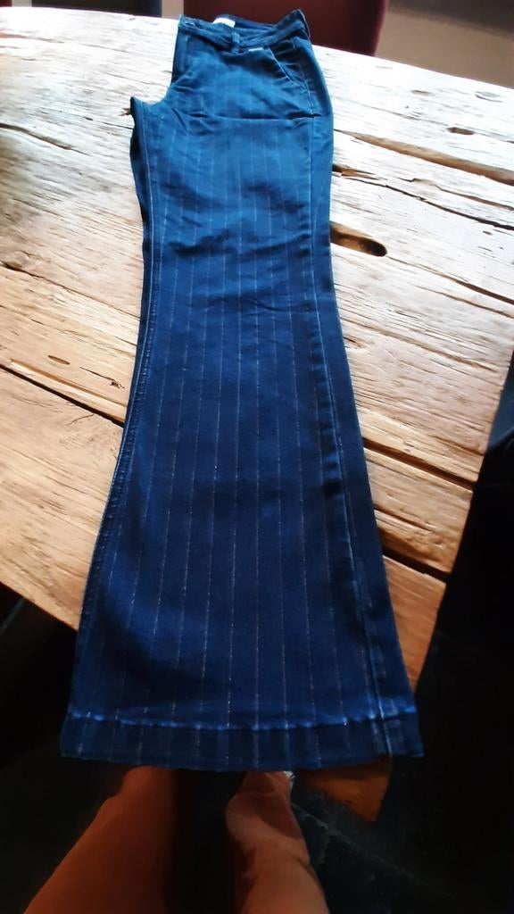 Jeans red button maat 38, Maat 38/40 (M), Blauw, Ophalen of Verzenden, Zo goed als nieuw