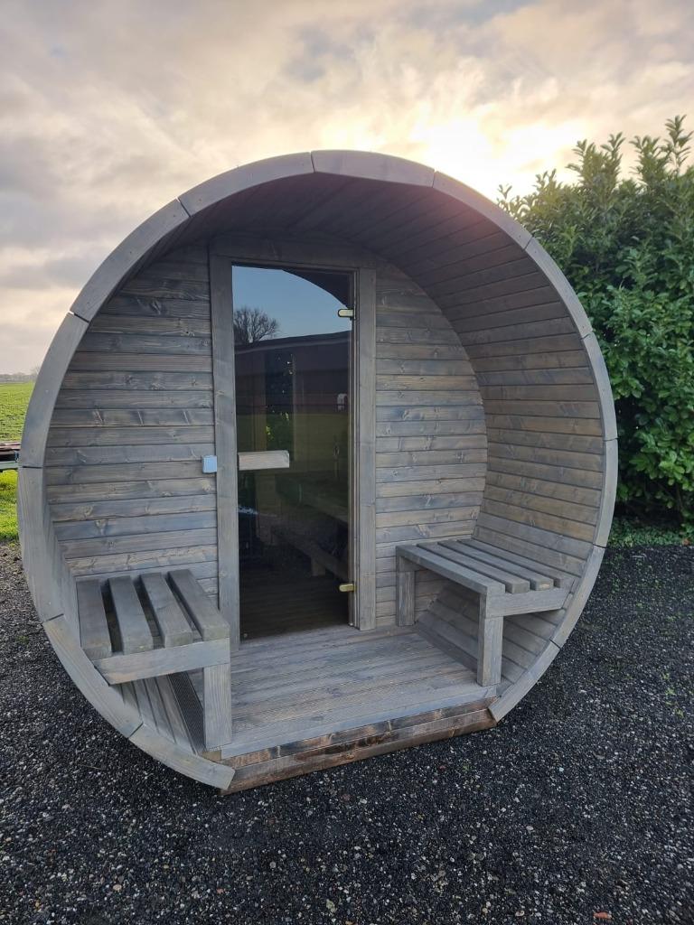 Nieuwe barrel sauna in 3m compleet met 2 achterramen!, Verzenden, Nieuw, Fins of Traditioneel, Complete sauna