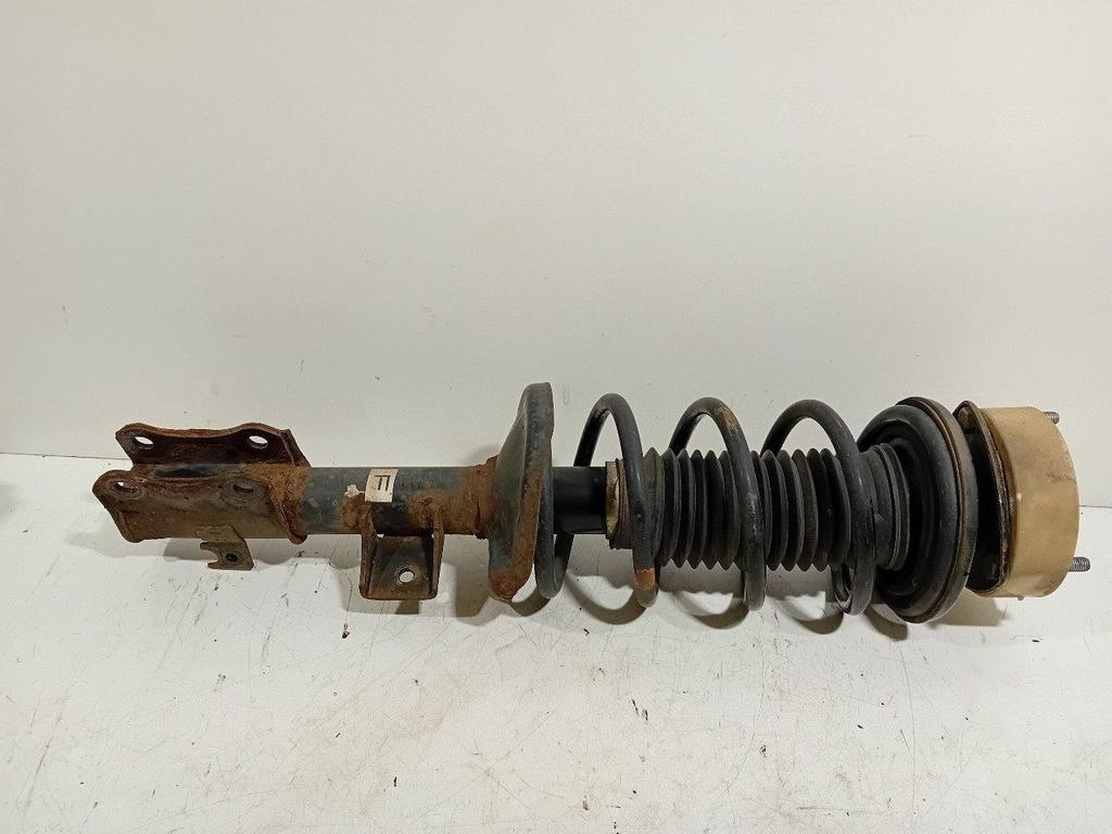 Veerpoot links voor Suzuki Grand Vitara, Onderdelen@venauto.nl, Van der Ven Autorecycling B.V., Gebruikt, Ettenseweg 76, 4706 PB Roosendaal, The Netherlands