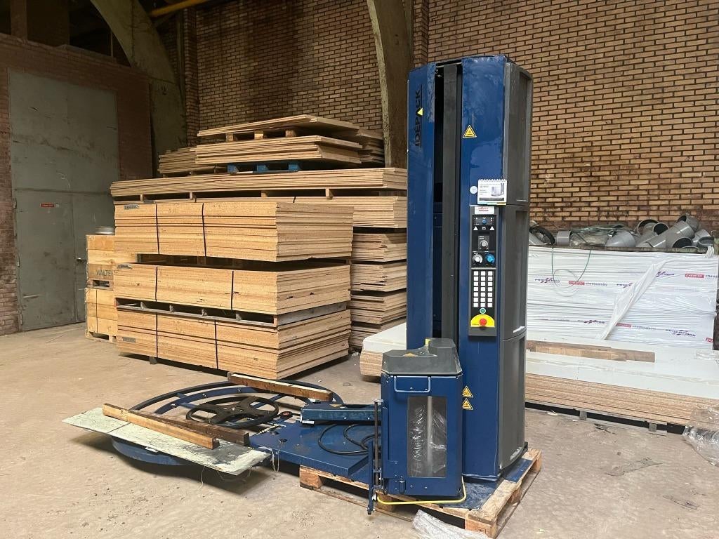 Lantech Q300XT automatische palletwikkelaar € 1500,00, Ophalen