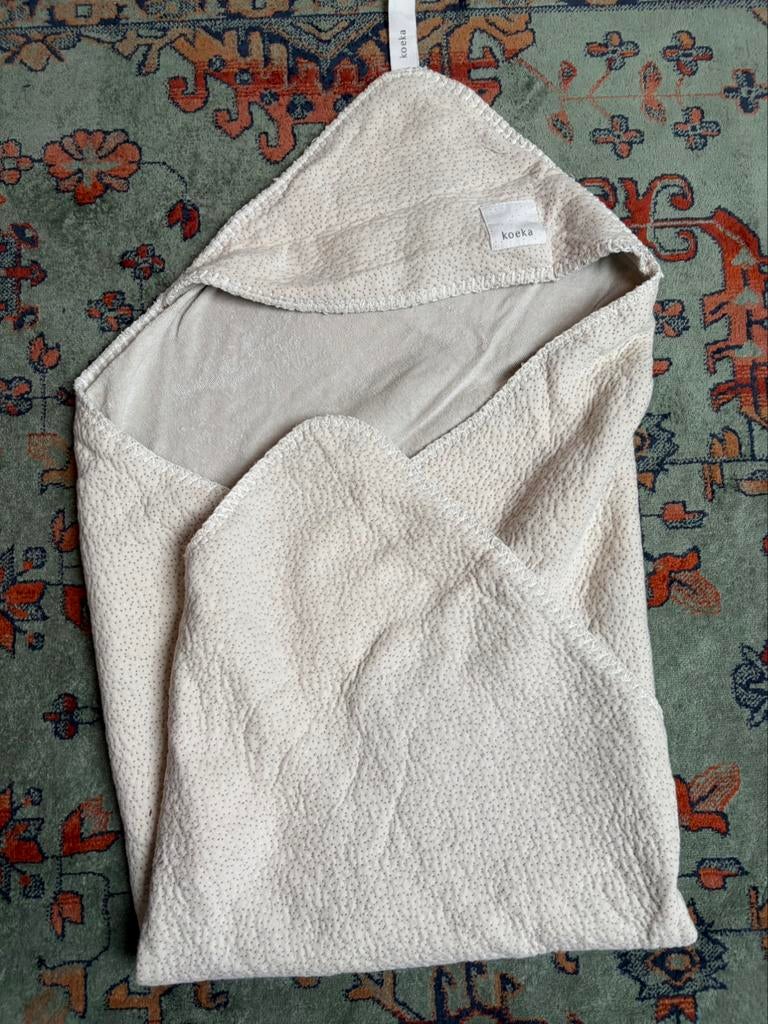 Koeka omslagdoek beige, Ophalen of Verzenden, Zo goed als nieuw, Overige typen