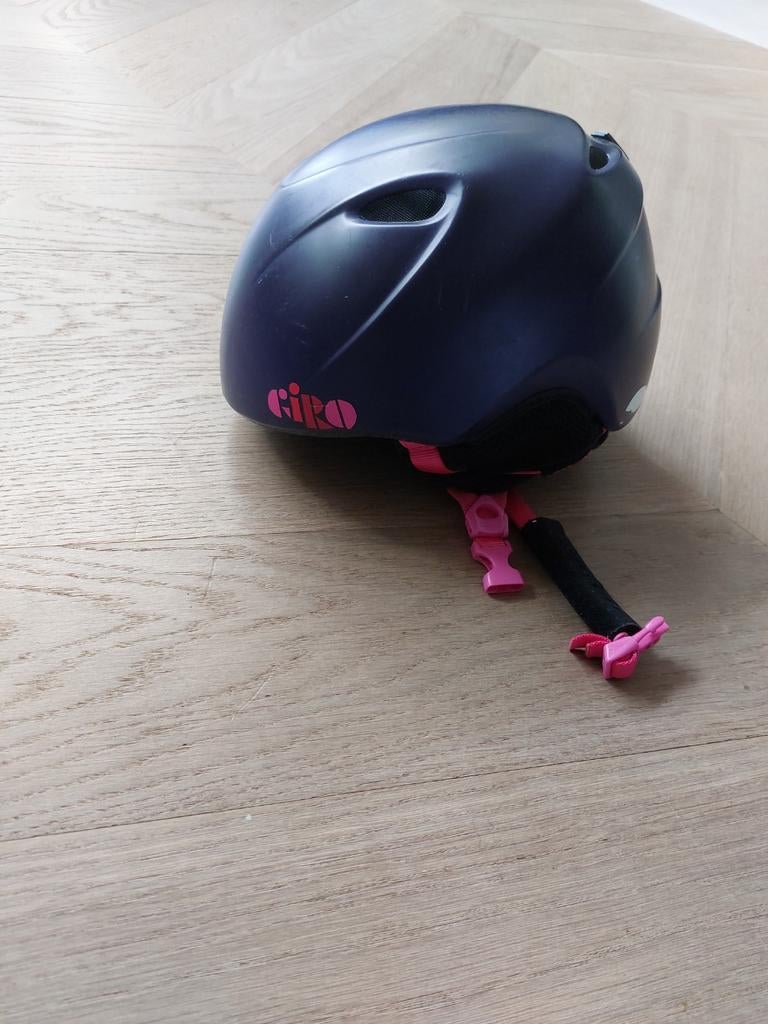Kinder Skihelm - Veiligheid voorop!, Sport en Fitness, Skiën en Langlaufen, Overige merken, Ophalen of Verzenden, Zo goed als nieuw