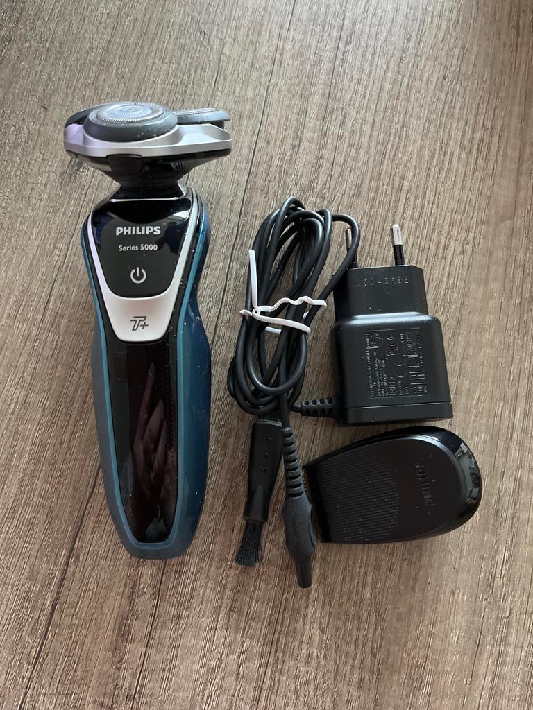 Philips Series 5000 Scheerapparaat - Gebruikt, Ophalen of Verzenden, Gebruikt, Scheren en Epileren