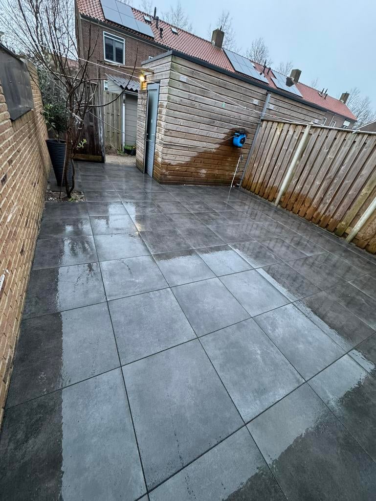 Stratenmaker, Diensten en Vakmensen, Tuinmannen en Stratenmakers, Bestrating