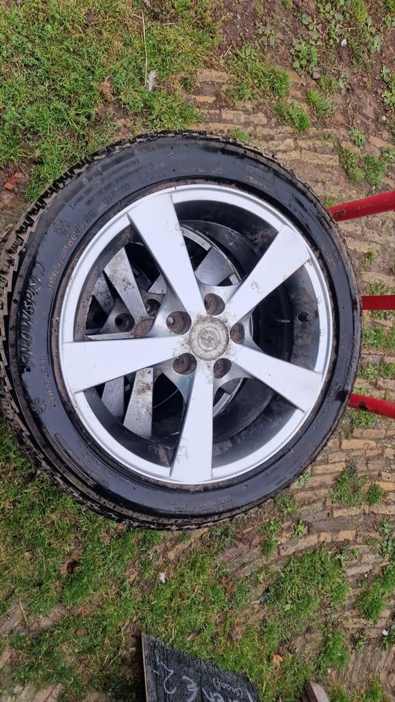 Winterbanden met velgen (3 maten) en thuisbrenger te koop, Ophalen, Gebruikt, 15 inch, Banden en Velgen
