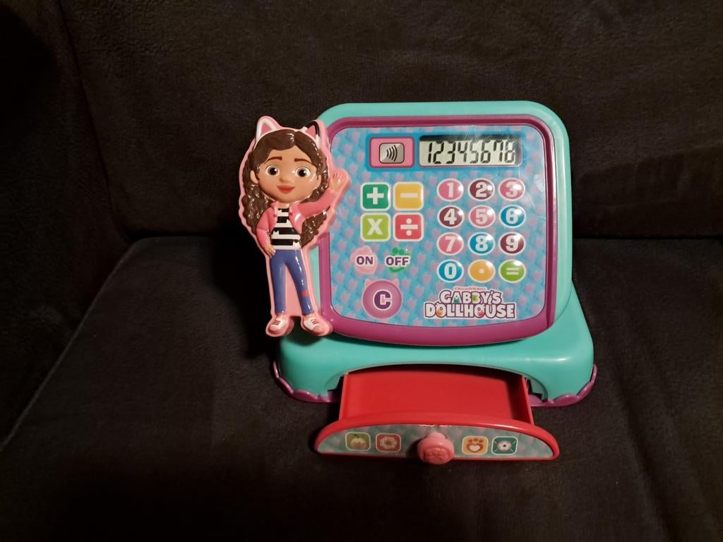 Gabby's Poppenhuis Kassa met Rekenmachine, Ophalen
