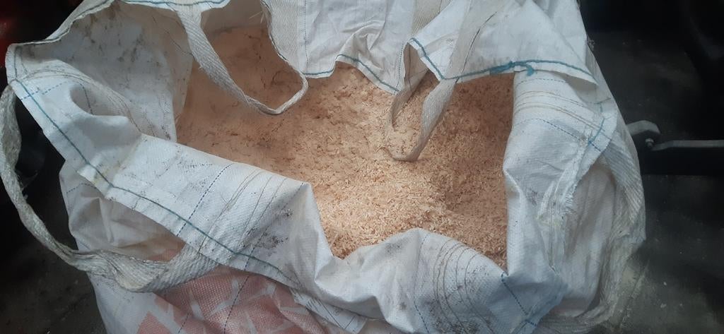 Gevraagd, gratis zaagsel, Ophalen of Verzenden