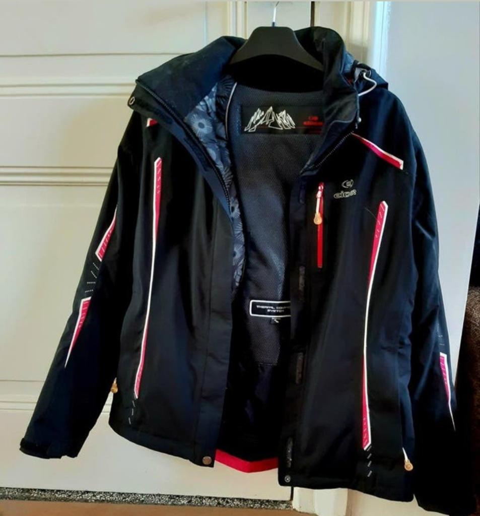 Z.g.a.n. Eider jas Maat 44., Ophalen, Zo goed als nieuw, Jack