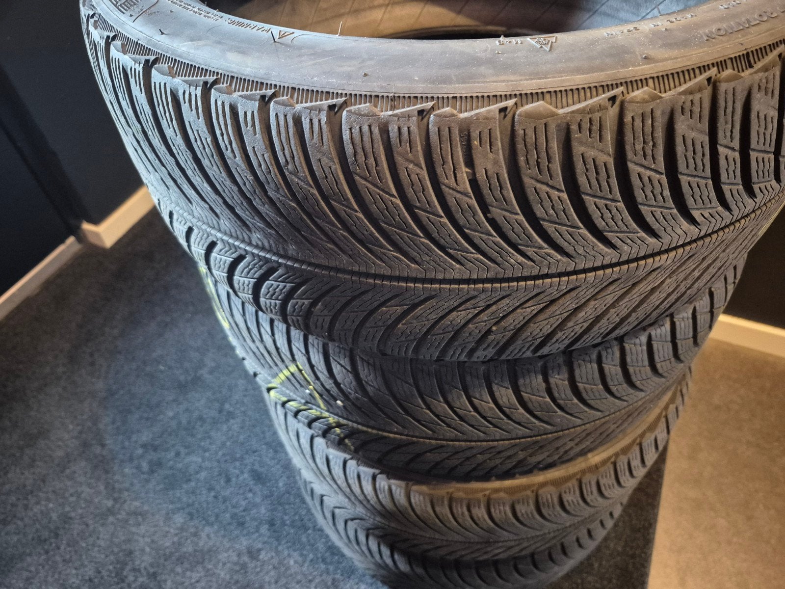 4x Michelin Pilot Alpin 5 - 225/40 R18 - Winterbanden, Auto-onderdelen, Banden en Velgen, Ophalen, 18 inch, Winterbanden, Band(en)