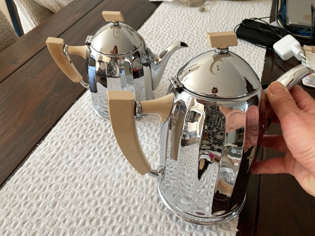 Echt oude theepot en koffiepot zilverkleur bakeliet handvat, Antiek en Kunst, Ophalen of Verzenden
