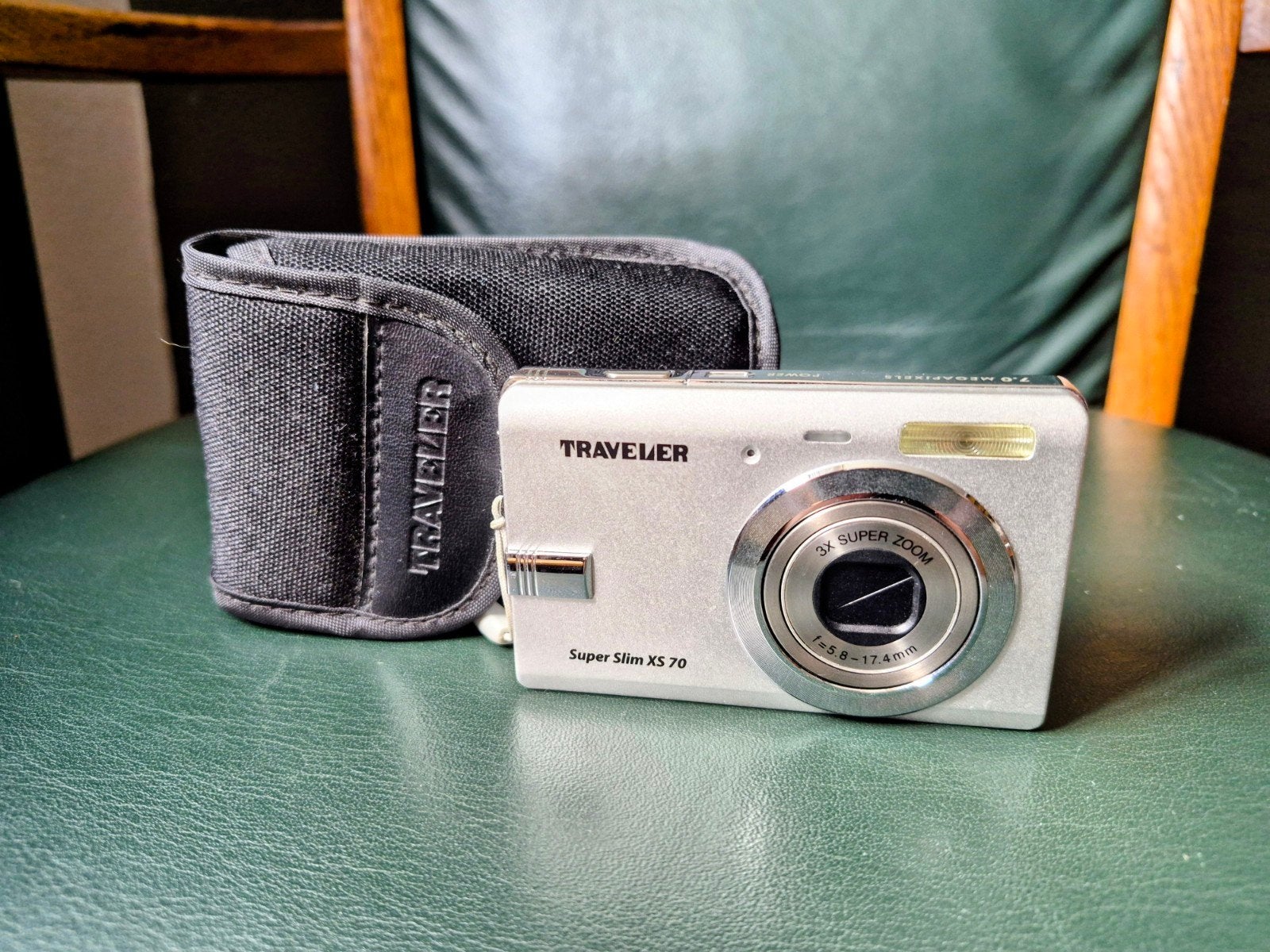 Traveler digi camera - 7MP en 3x super zoom, Audio, Tv en Foto, Fotocamera's Digitaal, 7 megapixels, Zo goed als nieuw, Compactcamera