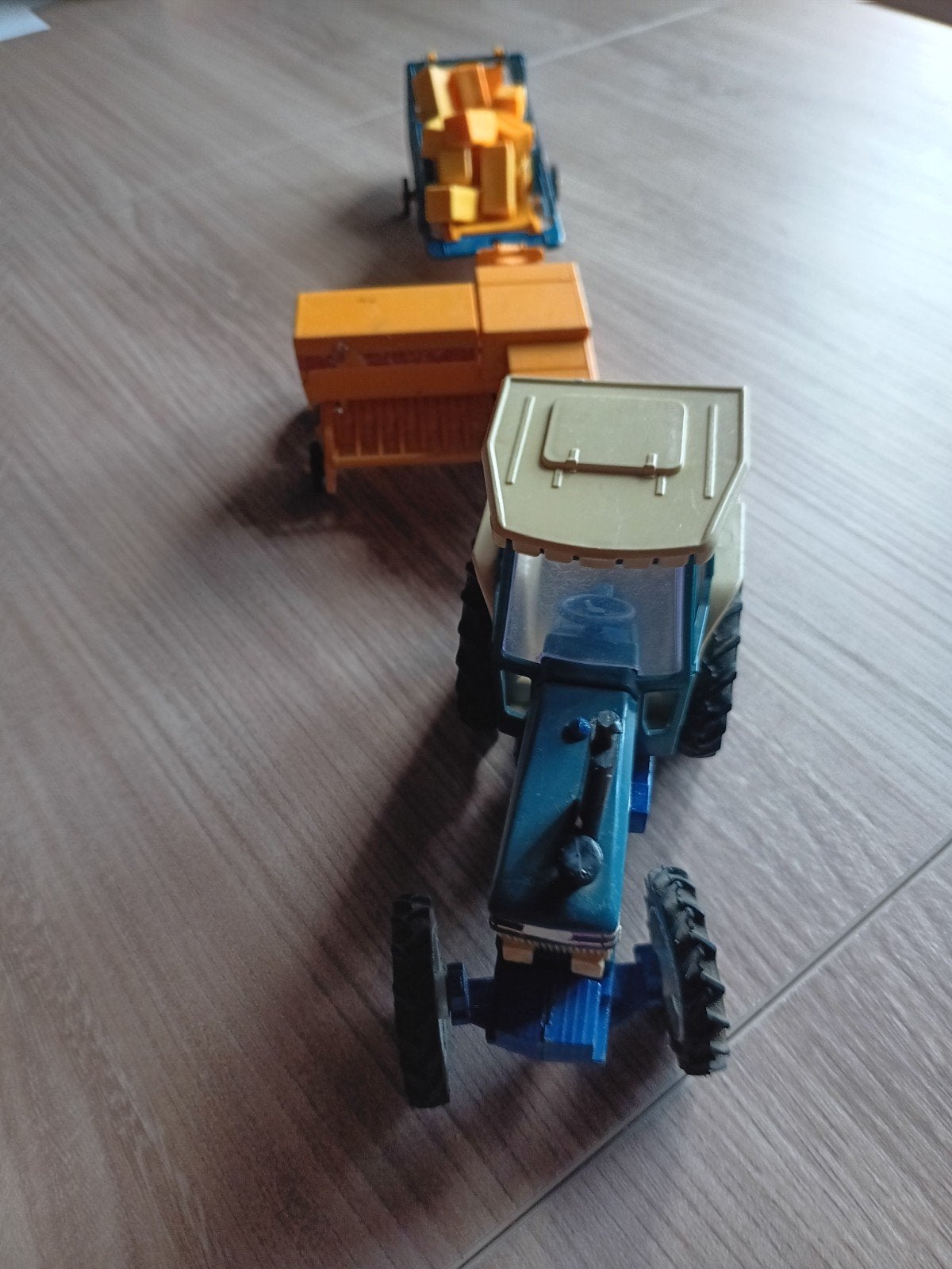 Britains  ford New holland, Hobby en Vrije tijd, Modelauto's | 1:32, Ophalen of Verzenden, Gebruikt, Tractor of Landbouw, Britains