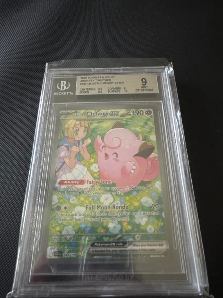 Lillie's Clefairy Alt Art #184 PSA 10 Kandidaat, Ophalen of Verzenden, Zo goed als nieuw, Losse kaart, Foil