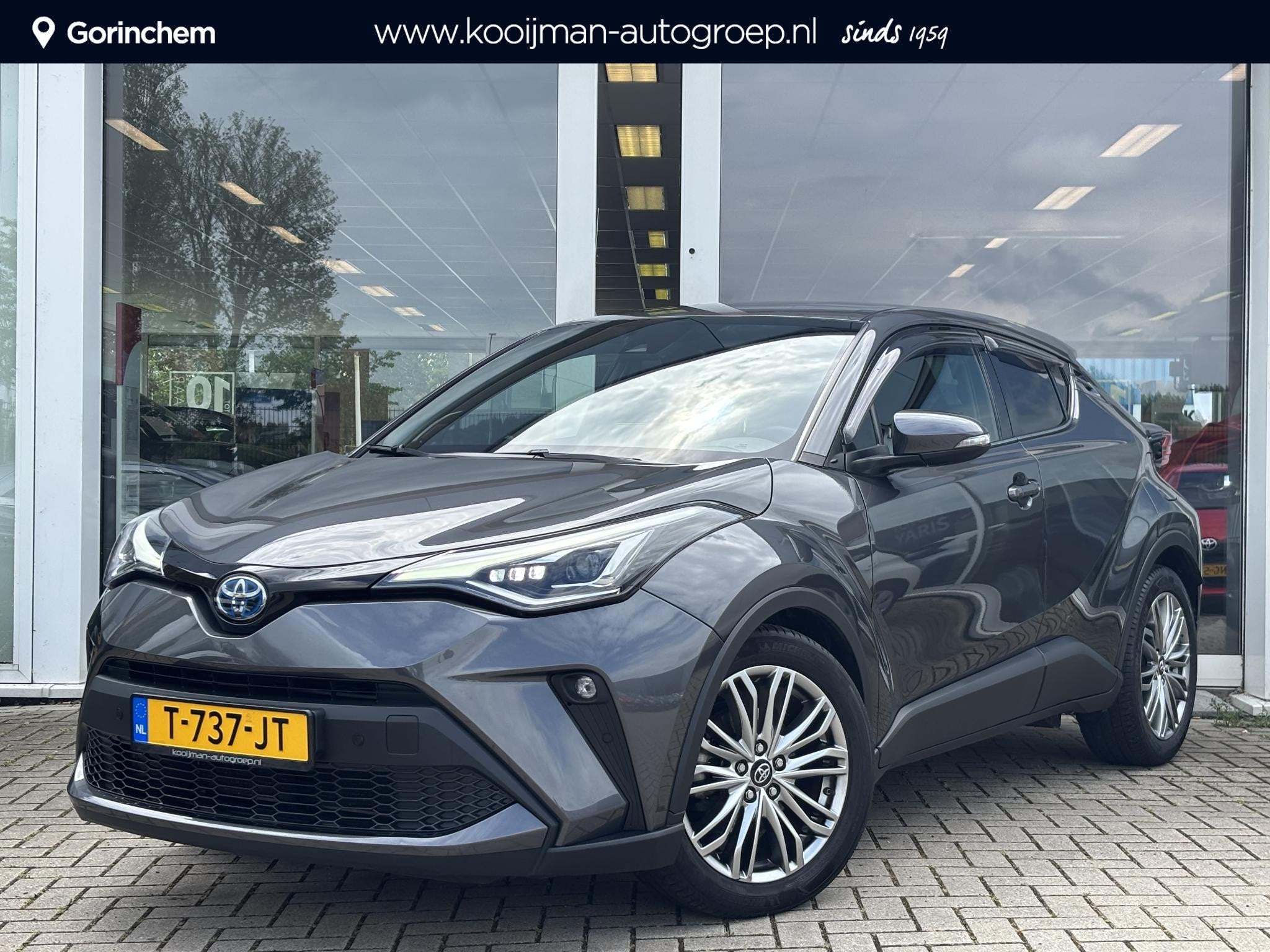 Toyota C-HR 1.8 Hybrid Executive | Dodehoekdetectie | Trekha, 4 cilinders, 122 pk, Hybride Elektrisch/Benzine, Automatische klimaatregeling