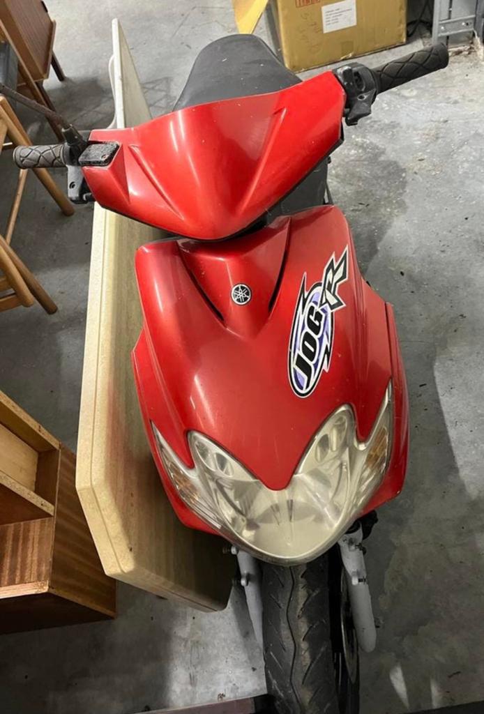 Yamaha jog R snor frame kappen , voorvork onderdelen, Fietsen en Brommers, Scooters | Yamaha, Ophalen of Verzenden, Zo goed als nieuw