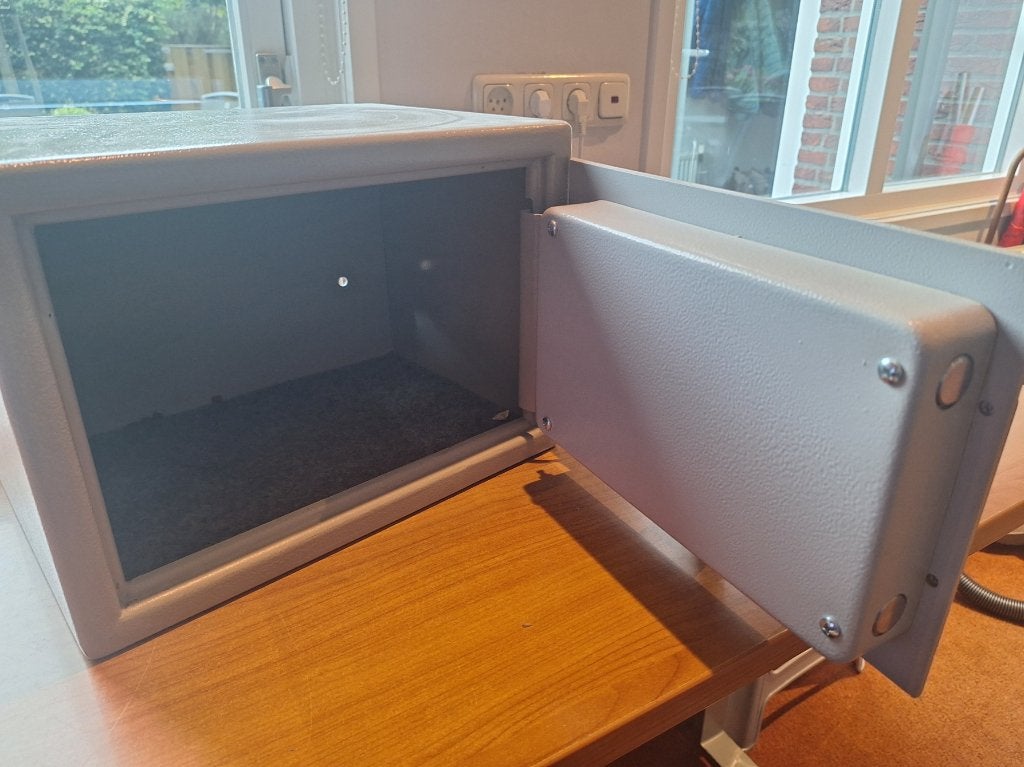 Kluisje, Ophalen, Gebruikt, Metaal, Overige stijlen