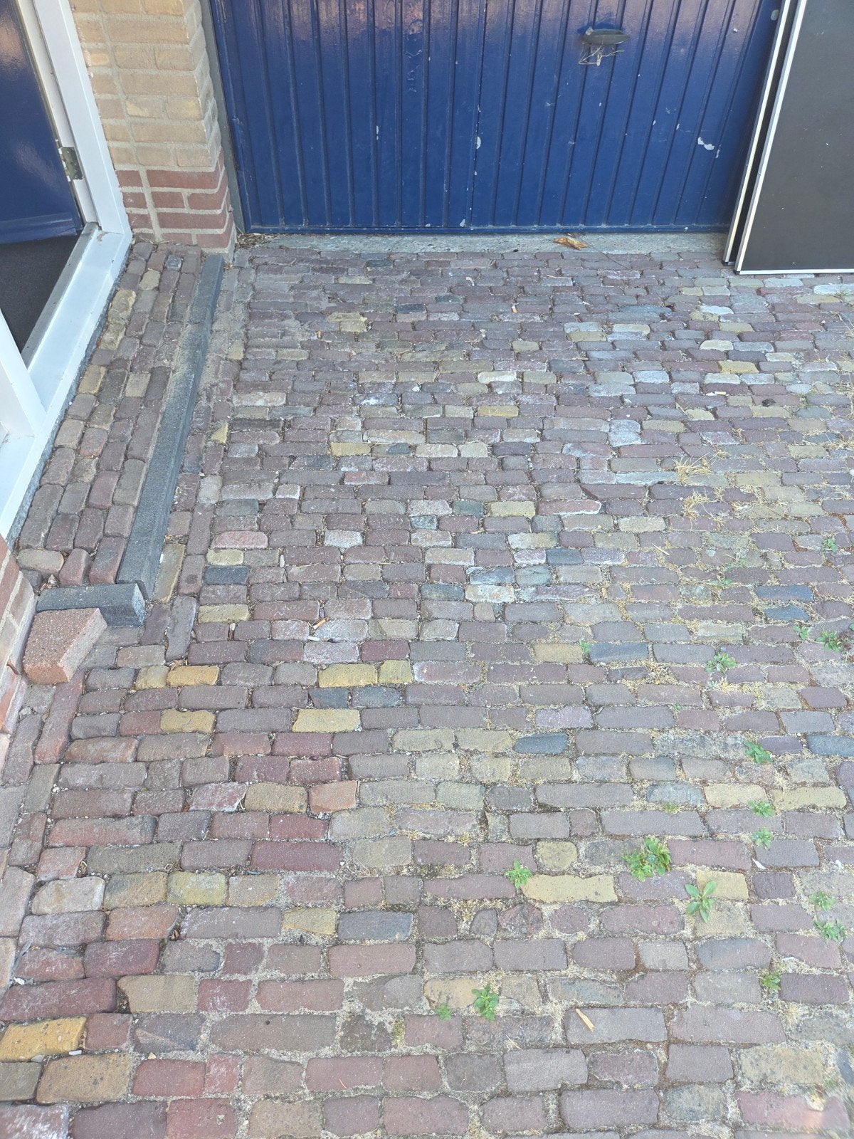 Oud gebakken waaltjes. 70 m2 gratis eruit halen en ophalen, Ophalen of Verzenden, Gebruikt, Klinkers