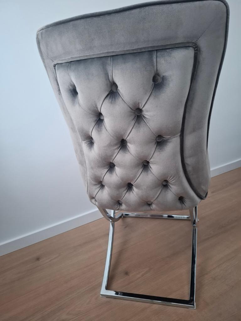 4x Richmond eettafelstoelen Eric Kuster style, Huis en Inrichting, Stoelen, Ophalen of Verzenden, Zo goed als nieuw, Grijs, Modern, Luxe, Gecapitonneerd