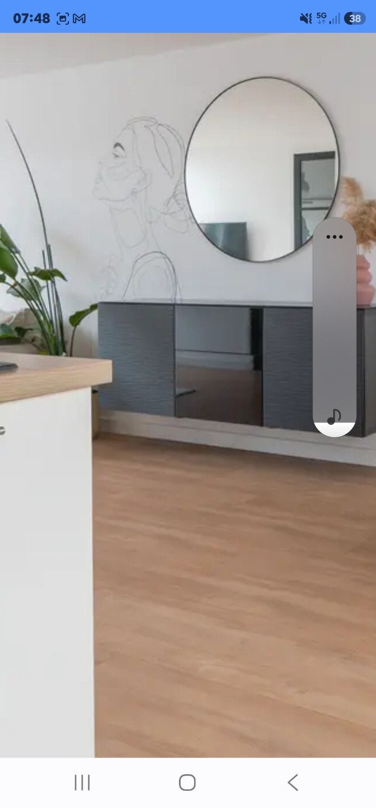 T.e.a.b mooi zwevend dressoir met glazen bovenblad zie foto, Huis en Inrichting, Kasten | Dressoirs, Ophalen, Zo goed als nieuw