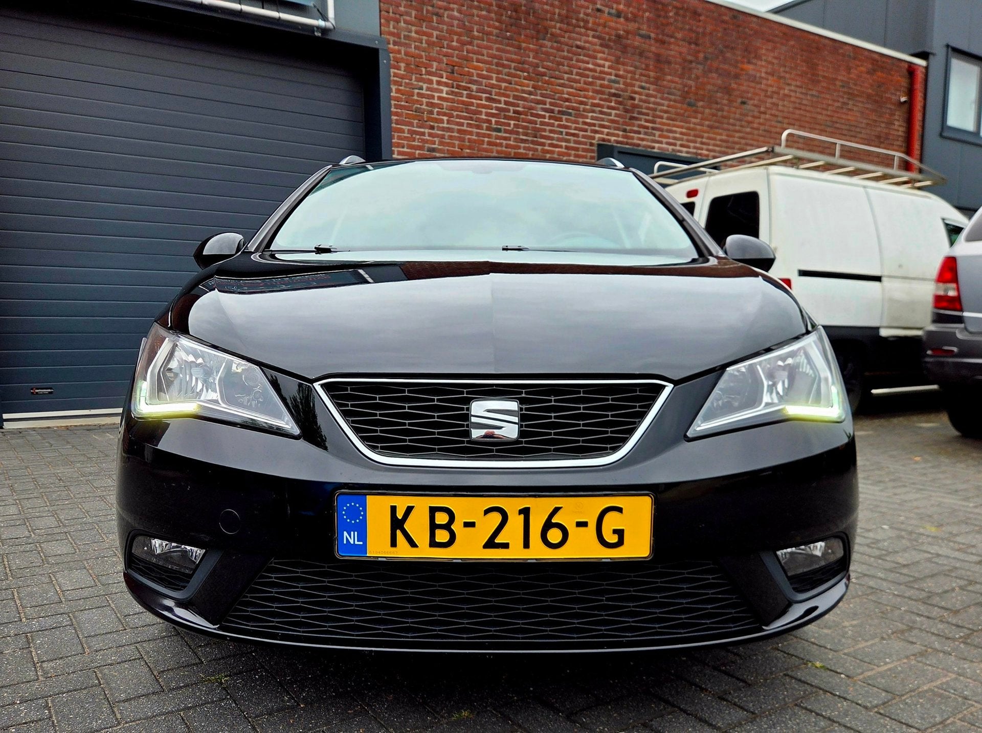 SEAT IBIZA ST 1.0 TSI Style LED | PDC | Touchscreen, Auto's, Voorwielaandrijving, Stof, Origineel Nederlands, Handgeschakeld
