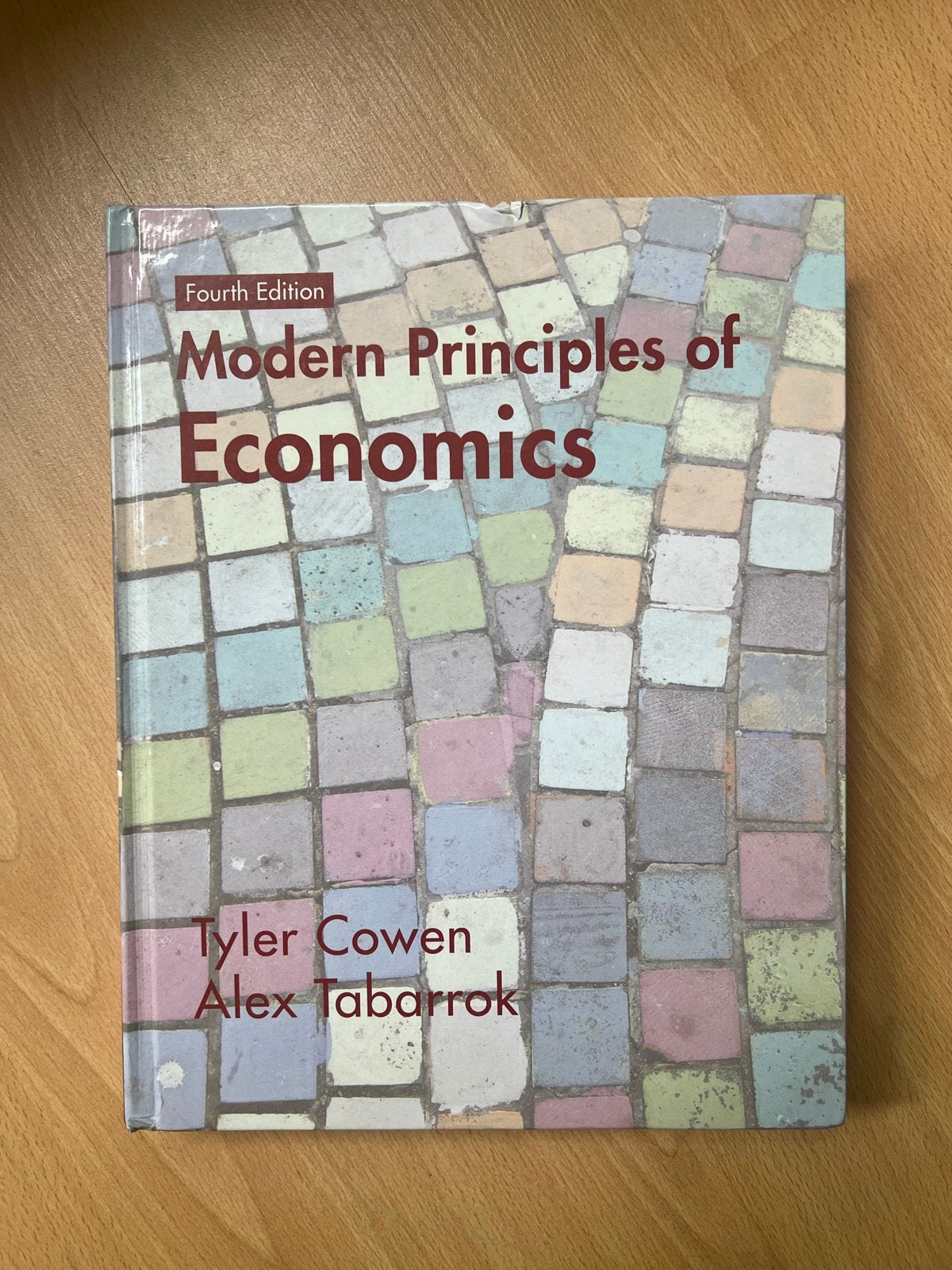 Modern Principles of Economics - 4e editie, Boeken, Studieboeken en Cursussen, Gelezen, WO, Gamma, Ophalen of Verzenden