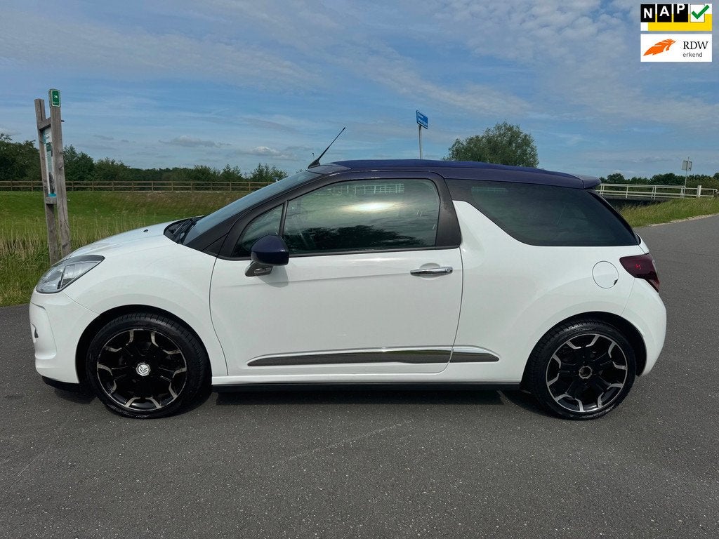 Citroen DS3 Cabrio 1.2 VTi Chic, Auto's, Citroën, Euro 5, Zwart, 1199 cc, Cabriolet