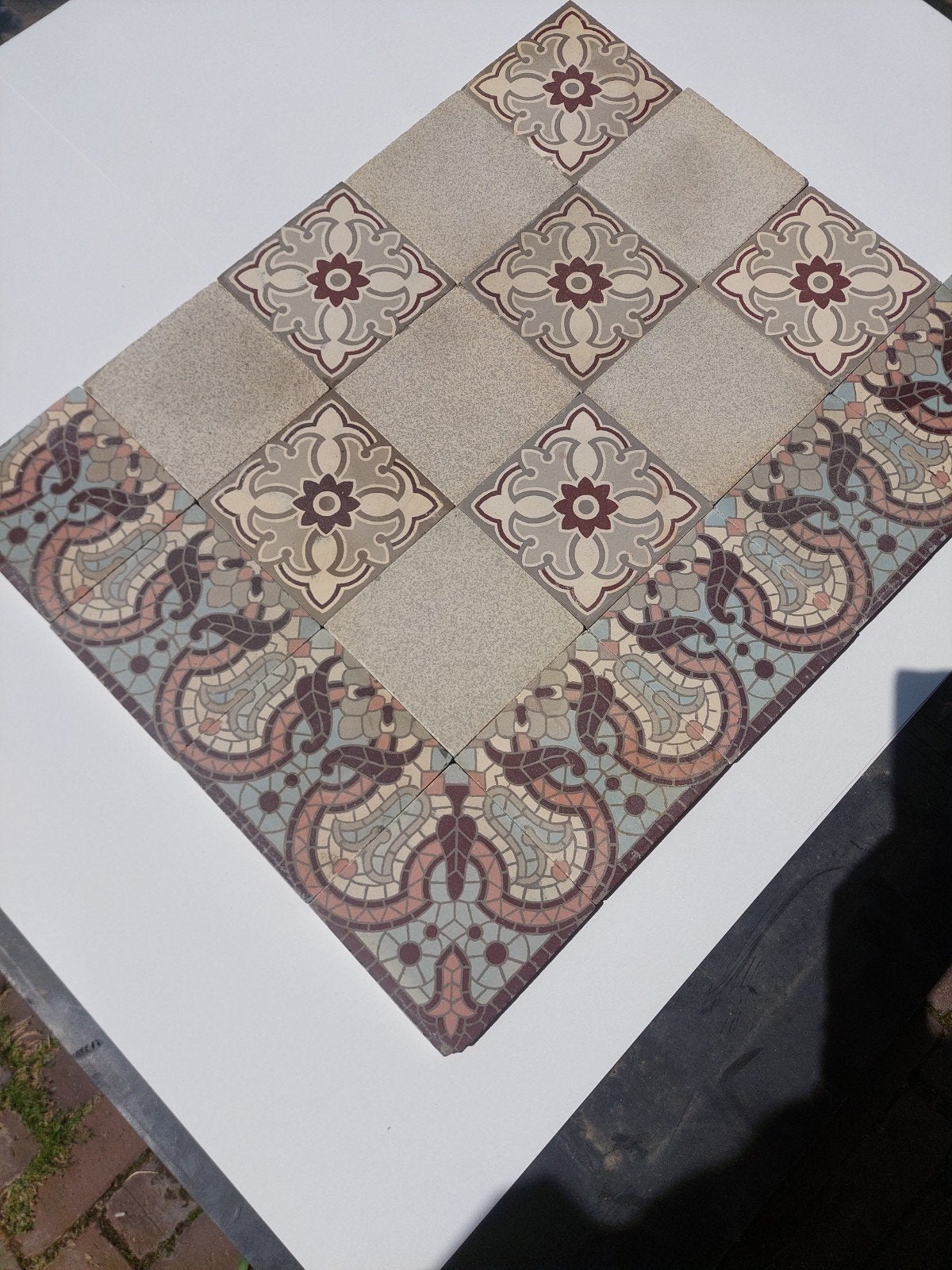 Te Koop; partij oude keramische vloertegels 16,5 m2., Gebruikt, Keramiek, Minder dan 20 cm, 10 m² of meer