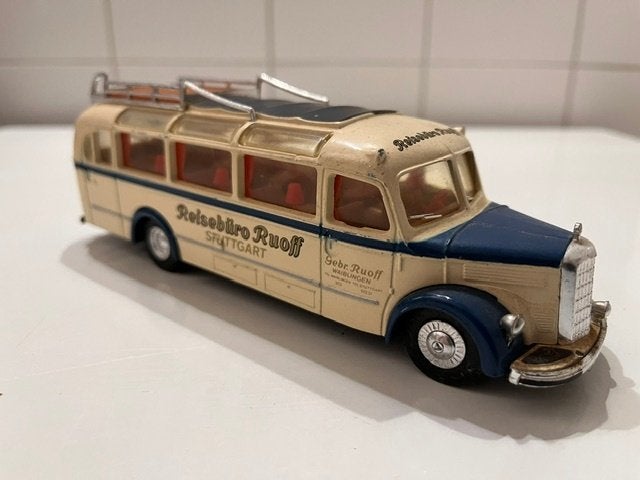 Mercedes Benz Omnibus 1950 Dinky Matchbox, Ophalen, Zo goed als nieuw, Bus of Vrachtwagen