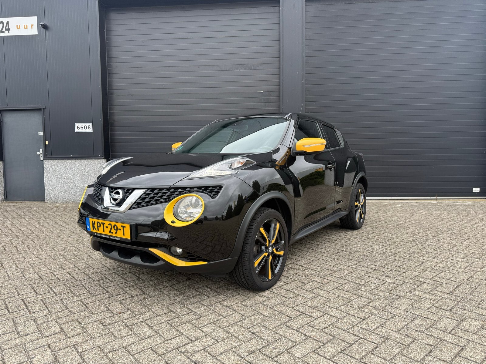Nissan Juke 1.2 Dig-t 2017 Zwart led camera limited, Auto's, Voorwielaandrijving, 1250 kg, Zwart, Handgeschakeld