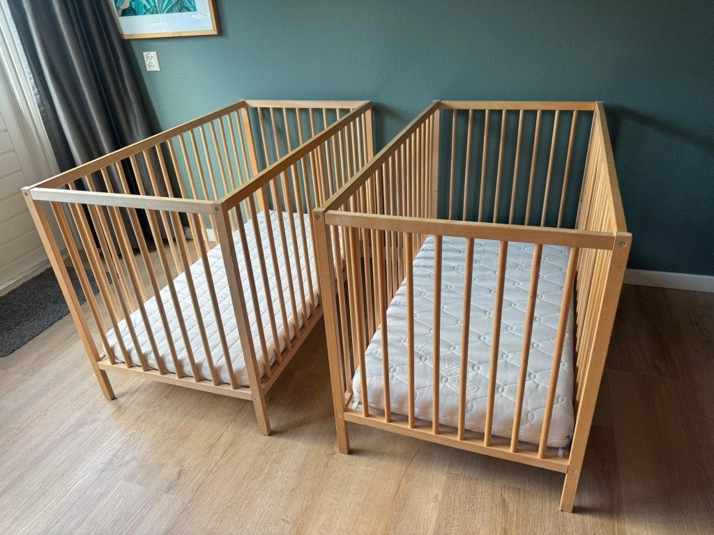 Ikea SNIGLAR Babybedje, Ophalen, Zo goed als nieuw, Ledikant