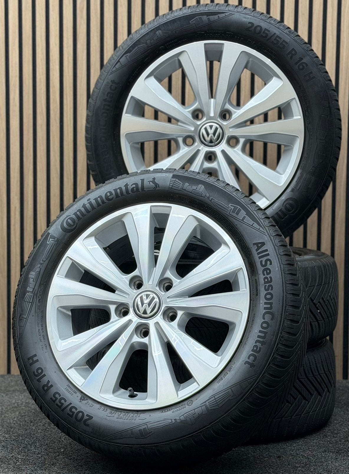 Originele 16 inch VW Golf 7 Toronto 5x112 ET46 All Season, Auto-onderdelen, Banden en Velgen, Banden en Velgen, All Season, 16 inch
