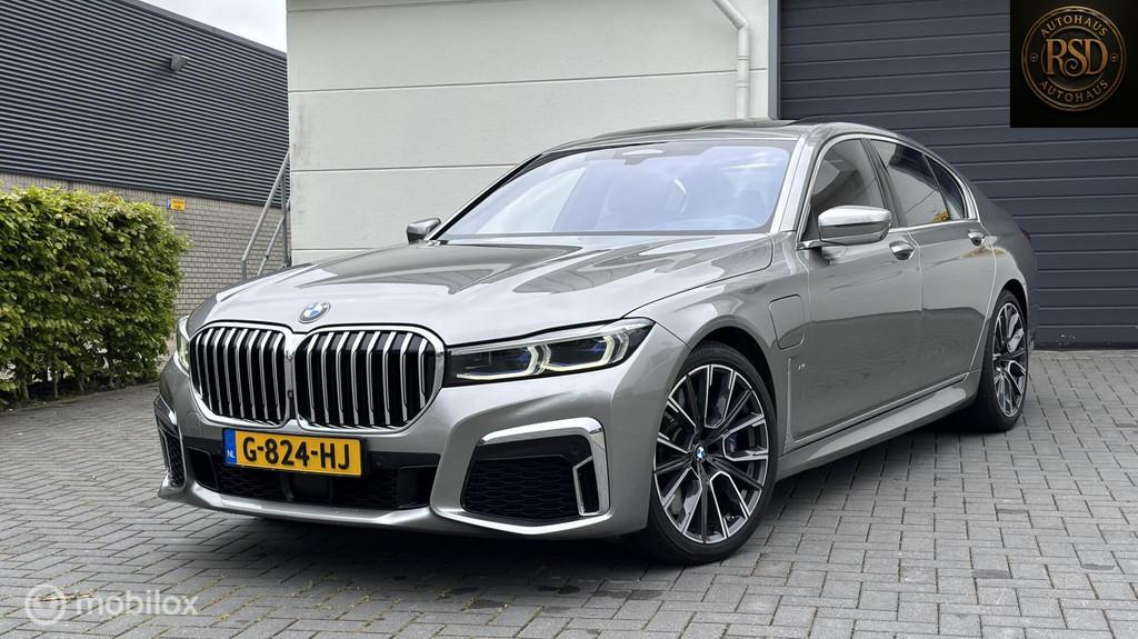 BMW 745e High Executive M-pakket/HK/Pano/4w best/softclose, Auto's, BMW, Automaat, Achterwielaandrijving, Gebruikt, Euro 6
