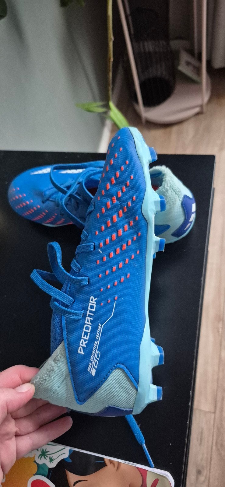 Adidas Predator voetbalschoenen maat 35, Ophalen of Verzenden, Zo goed als nieuw, Schoenen
