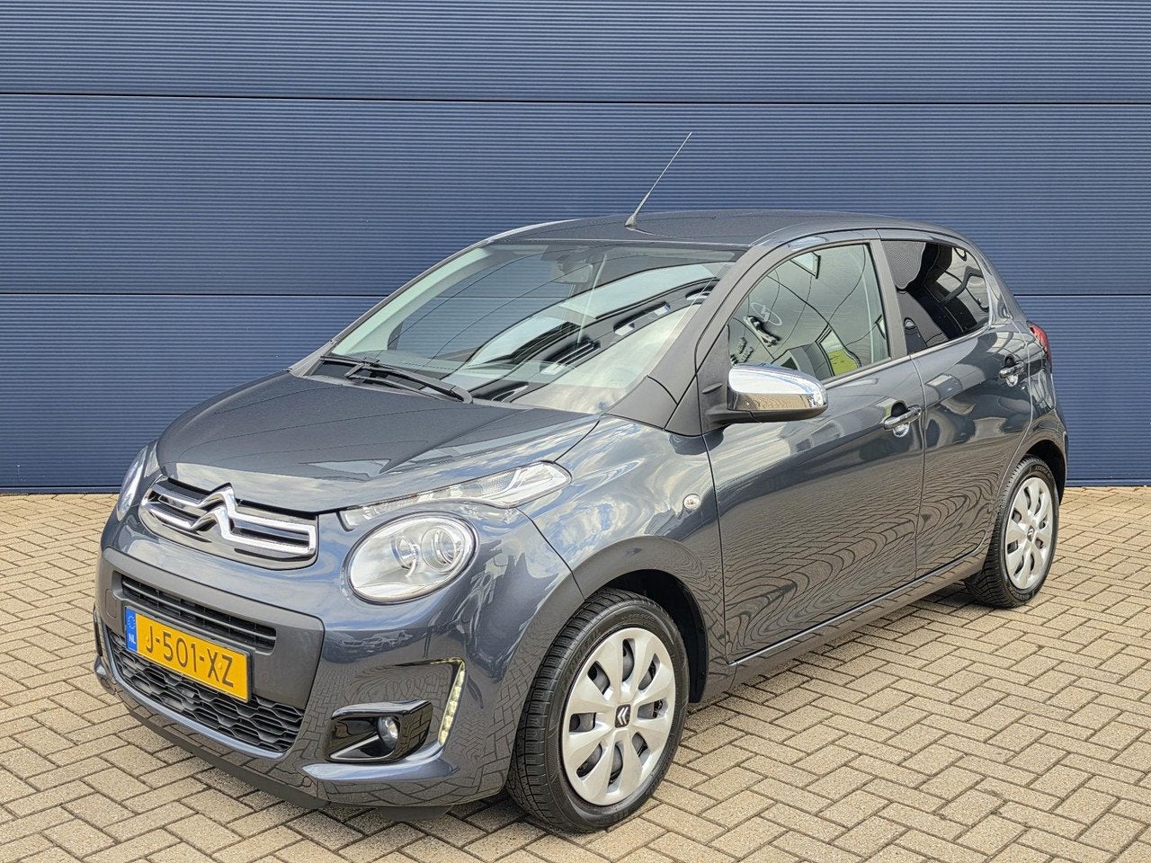 Citroën C1 1.0 VTi Feel | Airco | Parkeersensoren | Bluetoo, Parkeersensor, Gebruikt, 4 stoelen, C1