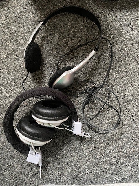 2 koptelefoons, Ophalen of Verzenden, Gebruikt, Overige merken