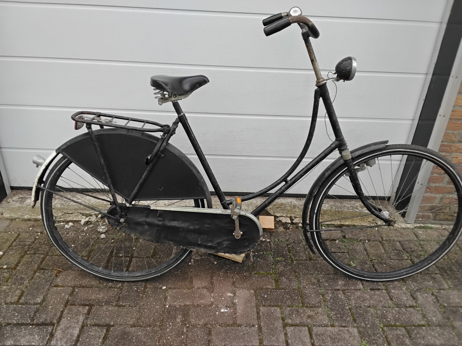 Omafiets  antiek., Fietsen en Brommers, 56 cm of meer, Ophalen, Gebruikt