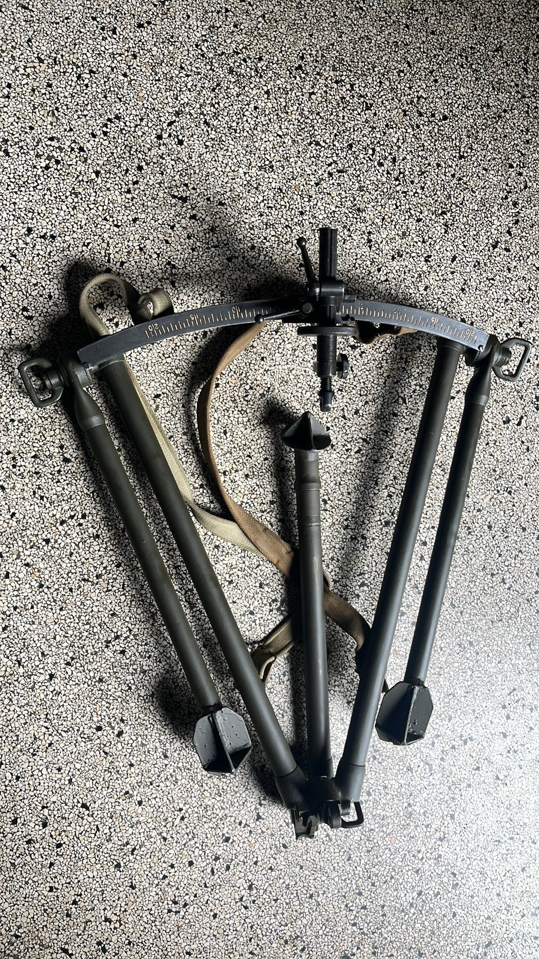 Bren tripod, Verzamelen, Ophalen, Nederland