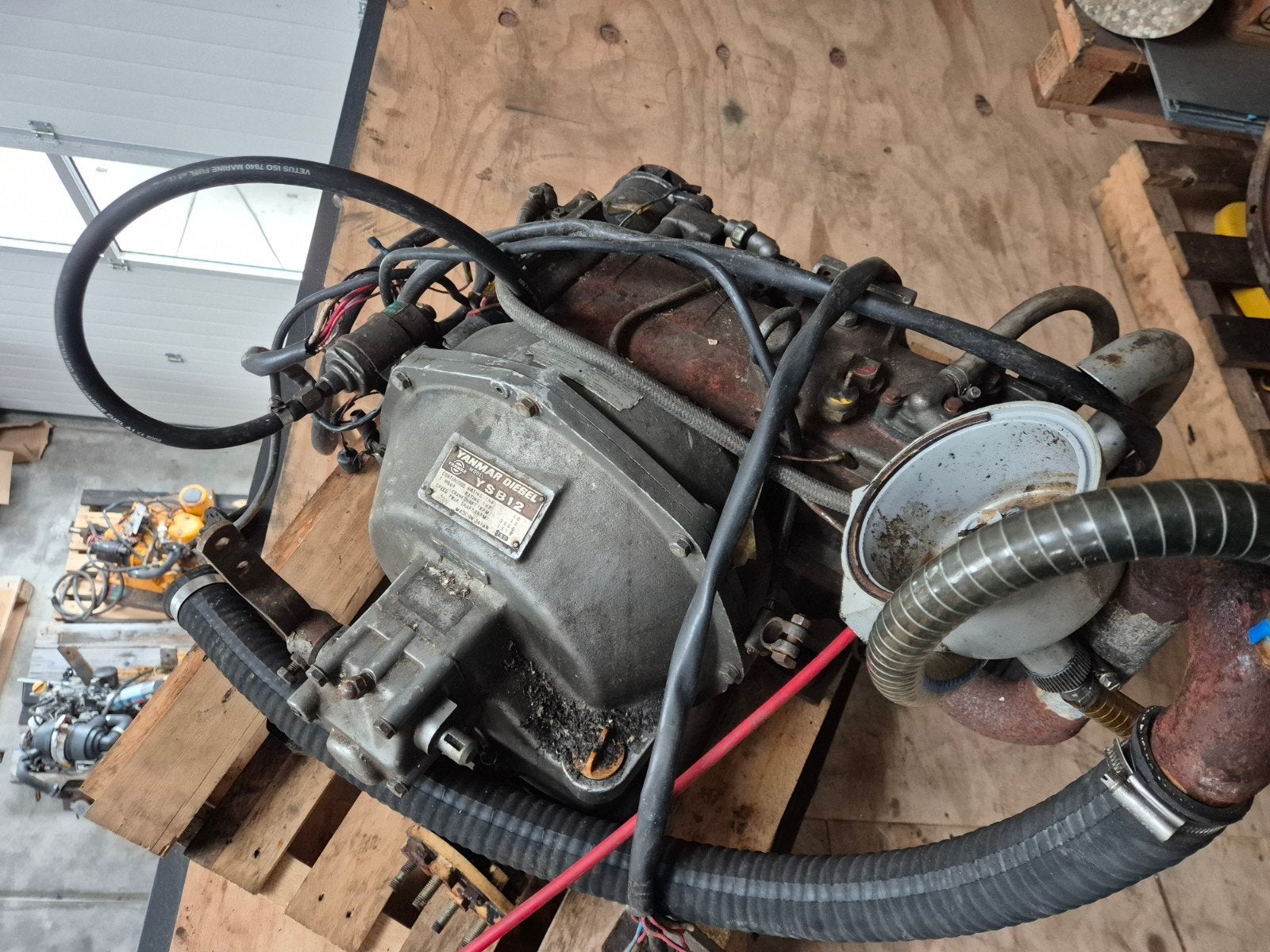 2x Yanmar YSE YSB 12, Ophalen, Gebruikt, Binnenboordmotor, Elektrische start