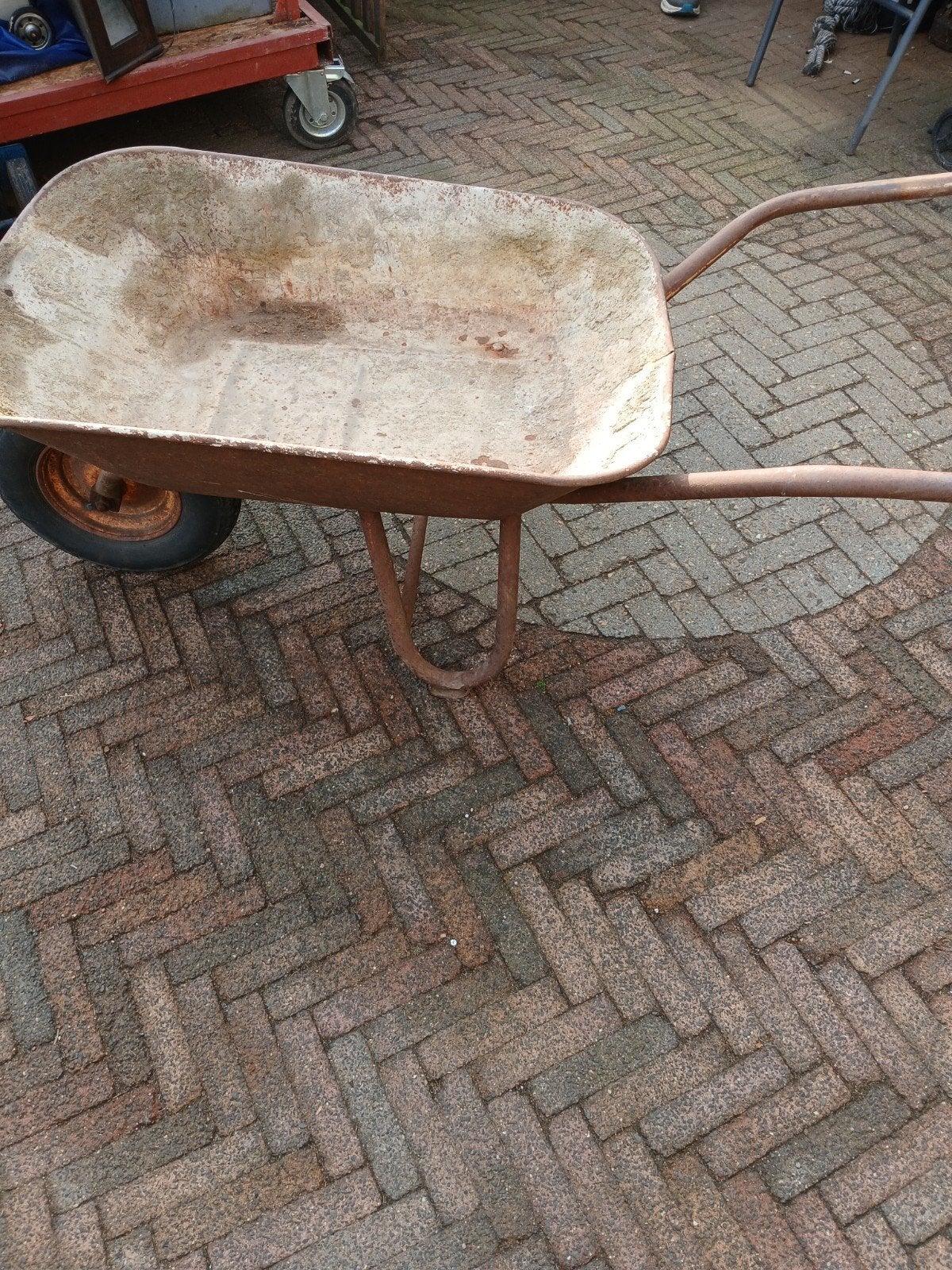 goedwerkende kruiwagen, Ophalen, Gebruikt, Handmatig, Eenwielig