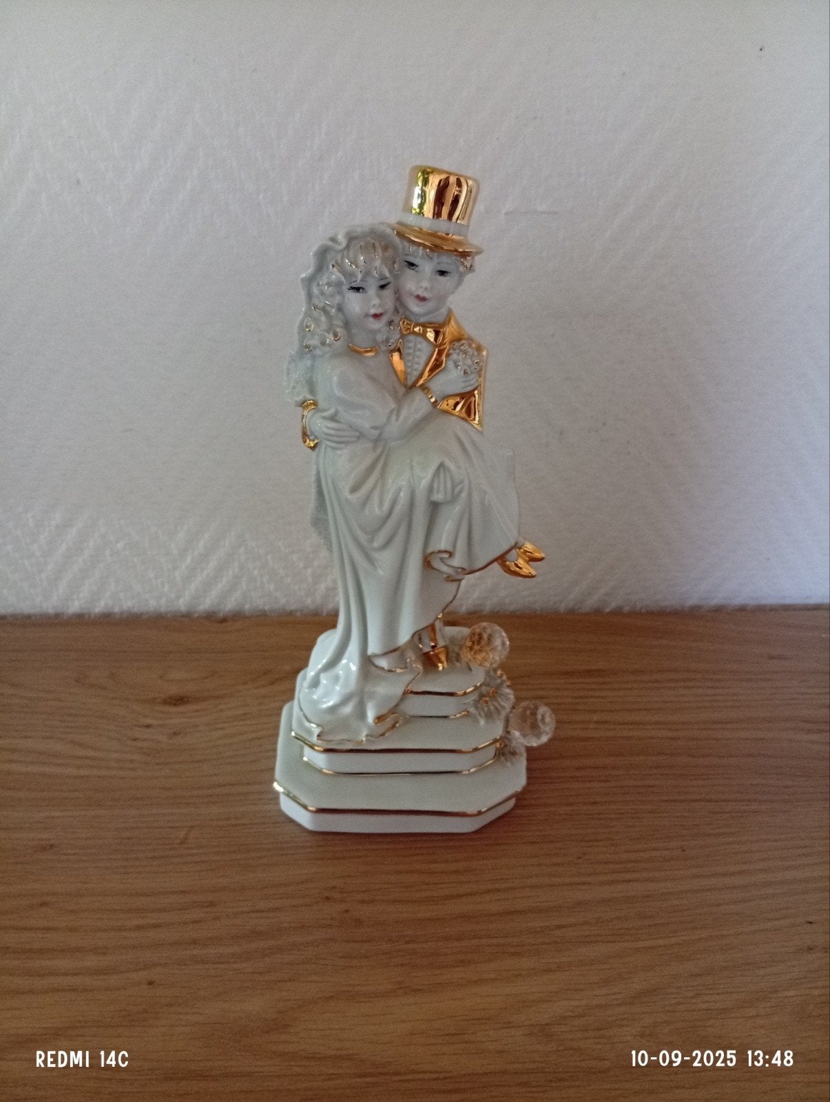 Capodimonte Bruidspaar Beeldje - Porselein, Ophalen of Verzenden