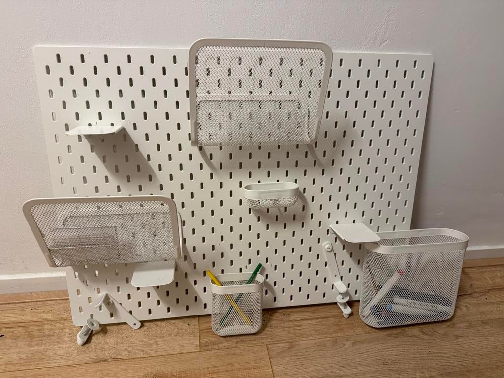 Ikea Sakadis ophangbord, Ophalen of Verzenden, Zo goed als nieuw