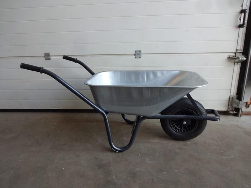 Kruiwagen met metalen bak, Eenwielig, Nieuw, Handmatig, Ophalen