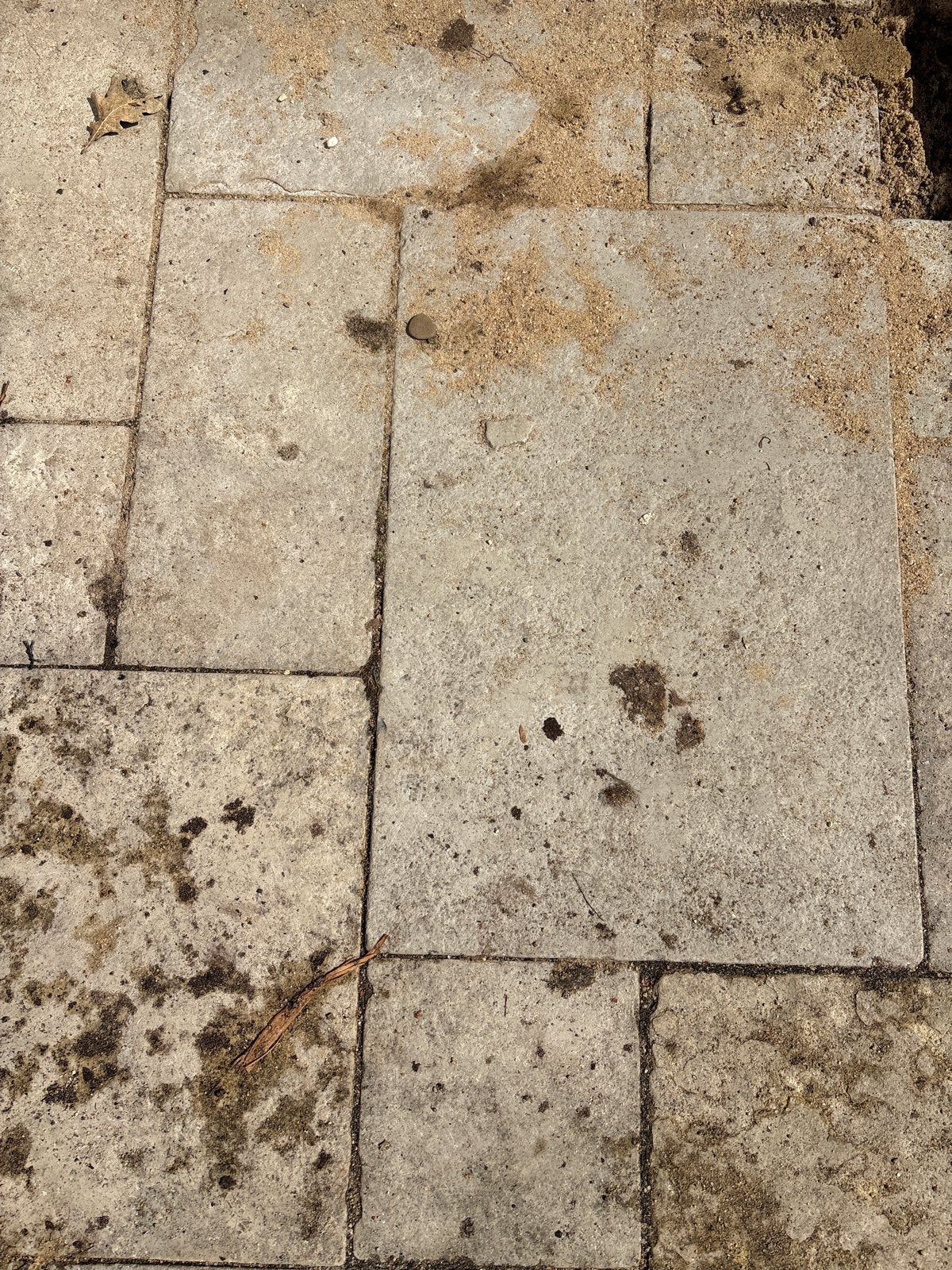 Gratis af te halen: Diverse (natuursteen)tegels, Ophalen, Overige materialen, Gebruikt, 20 tot 40 cm