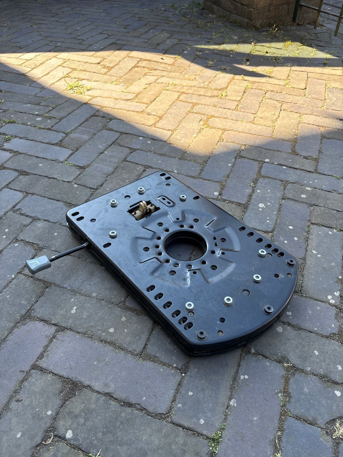 ISRI draaiplateau voor 1000, 6000 en 6500 serie stoelen., Auto-onderdelen, Ophalen, Gebruikt, Universele onderdelen